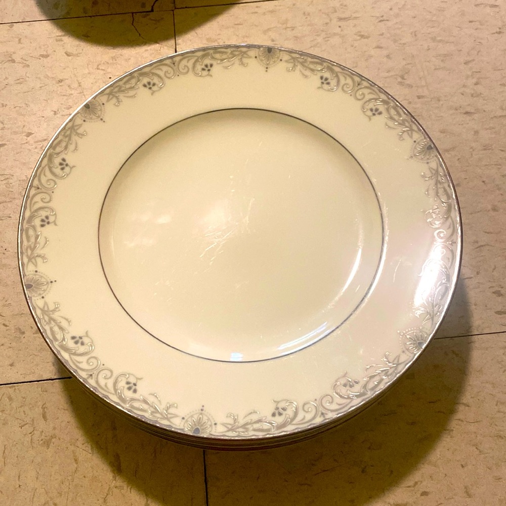 COPY - Noritake Ivory China 7603 Reverie 4 dinner  plates